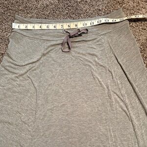 Athleta Gray Drawstring High-Low Skirt M